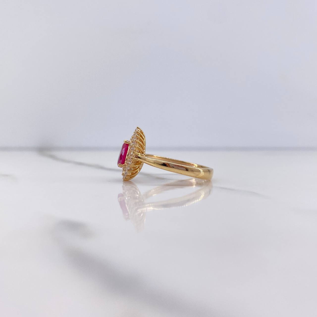 Anillo Gota Halo 3.8gr / T6 3/4 / Circones Fucsia Blancos Oro Amarillo $