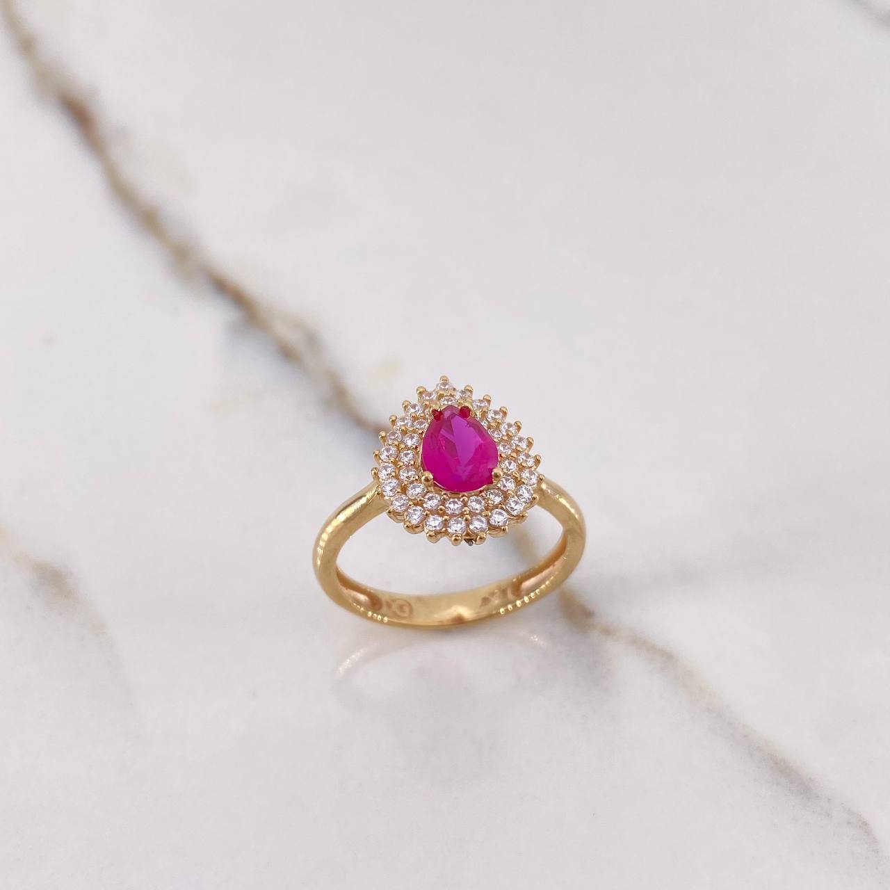 Anillo Gota Halo 3.8gr / T6 3/4 / Circones Fucsia Blancos Oro Amarillo $