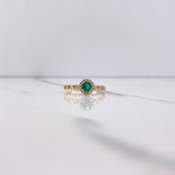 Anillo Halo 1.85gr / T7 1/4 / Circones Verde Blancos Oro Amarillo $