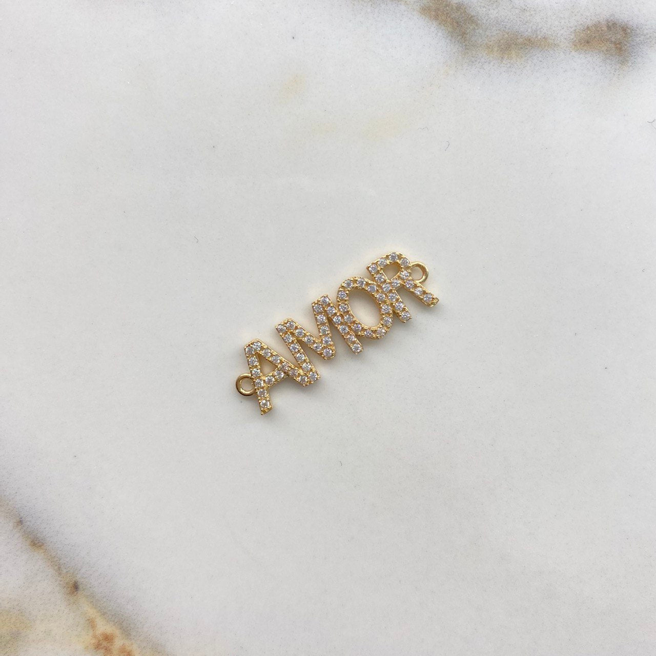 Herraje Amor 1.5gr / 3cm / Circones Blancos Oro Amarillo $