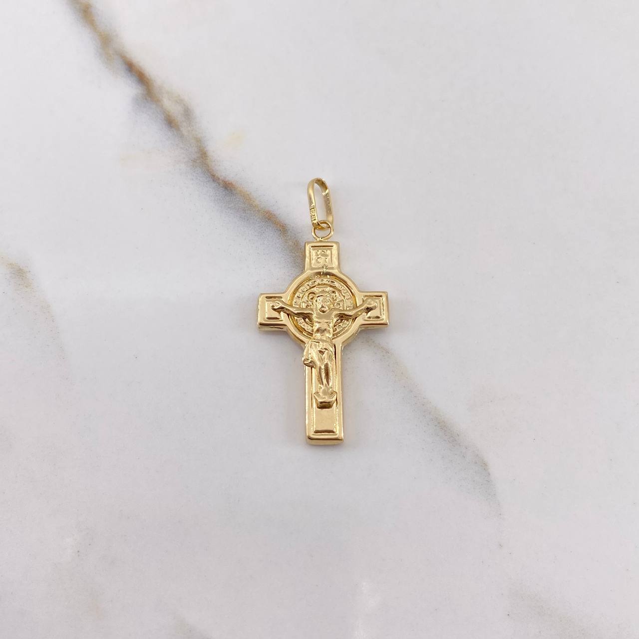 Dije Cruz Cristo 2gr / 3.5cm / San Benito Oro Amarillo &