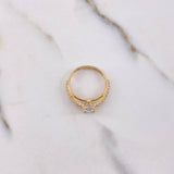 Anillo Solitario Puente 2.55gr / T7 / Circones Blancos Oro Amarillo $