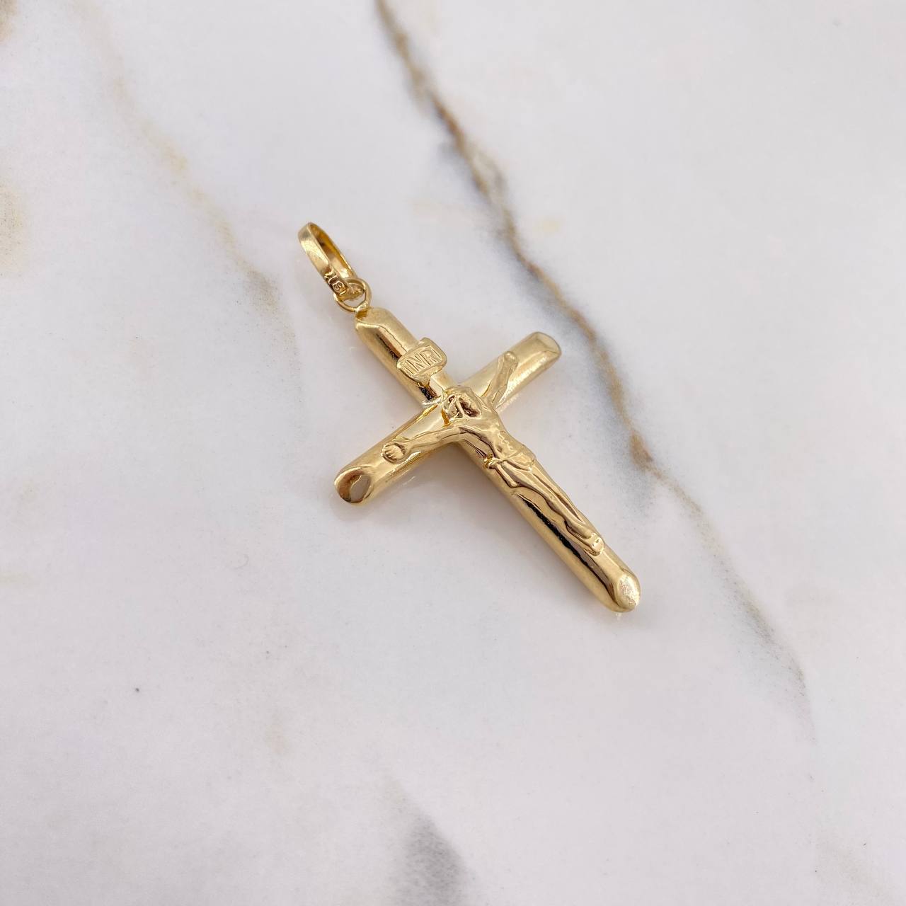 Dije Cruz Cristo 3.1gr / 5cm / Puntas Planas Oro Amarillo $