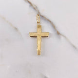 Dije Cruz Cristo 1.6gr / 4.2cm / Borde Rayado Oro Amarillo $