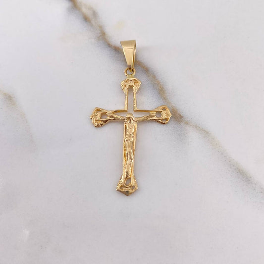 Dije Cruz Cristo Gotica 2.05gr / 3.9cm / Silueta Oro Amarillo $