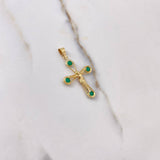 Dije Cruz Cristo 0.8gr / 3cm / Circones Verdes Oro Amarillo $