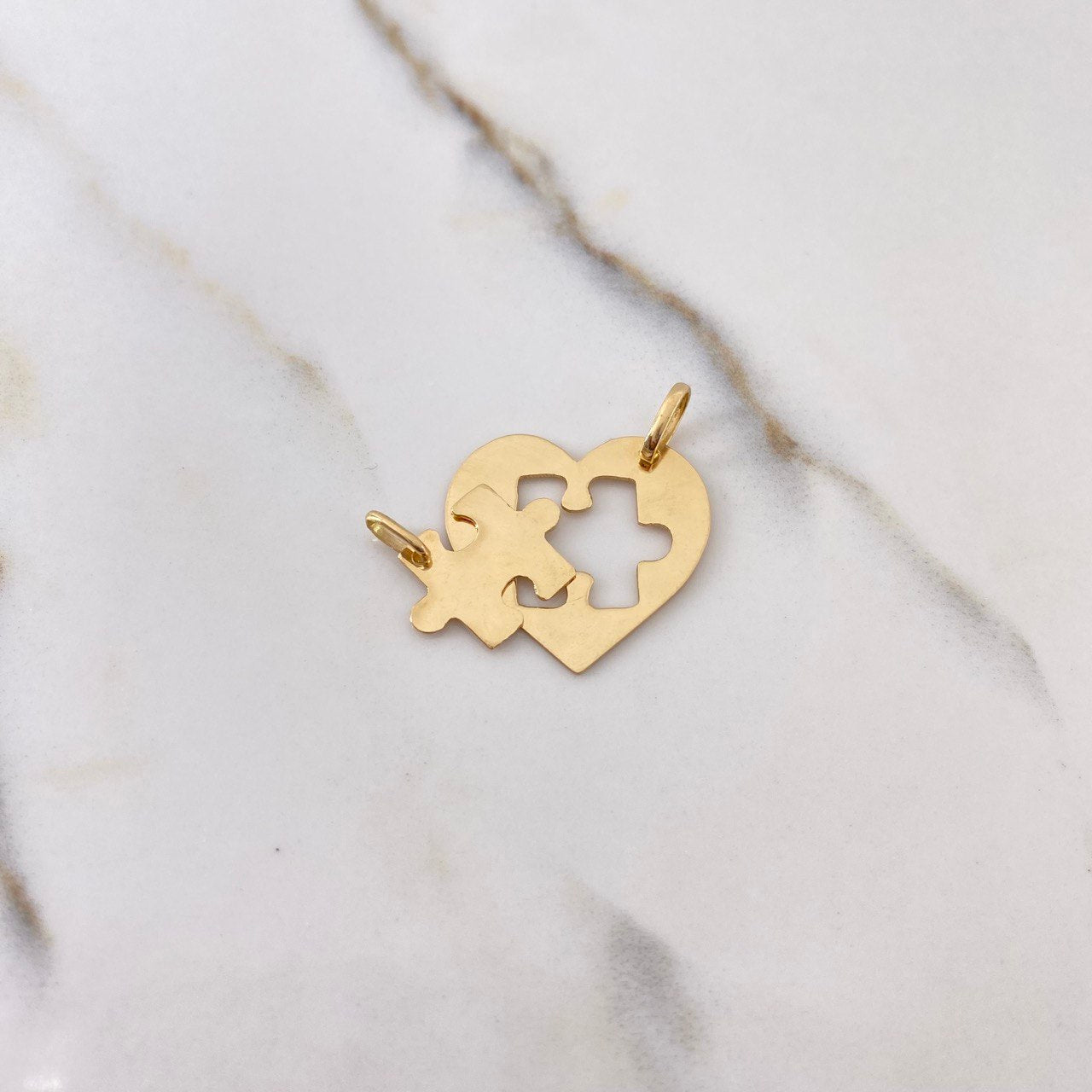 Dije Set Corazon Pareja 2.6gr / 2.5cm / Rompecabezas Liso Oro Amarillo $