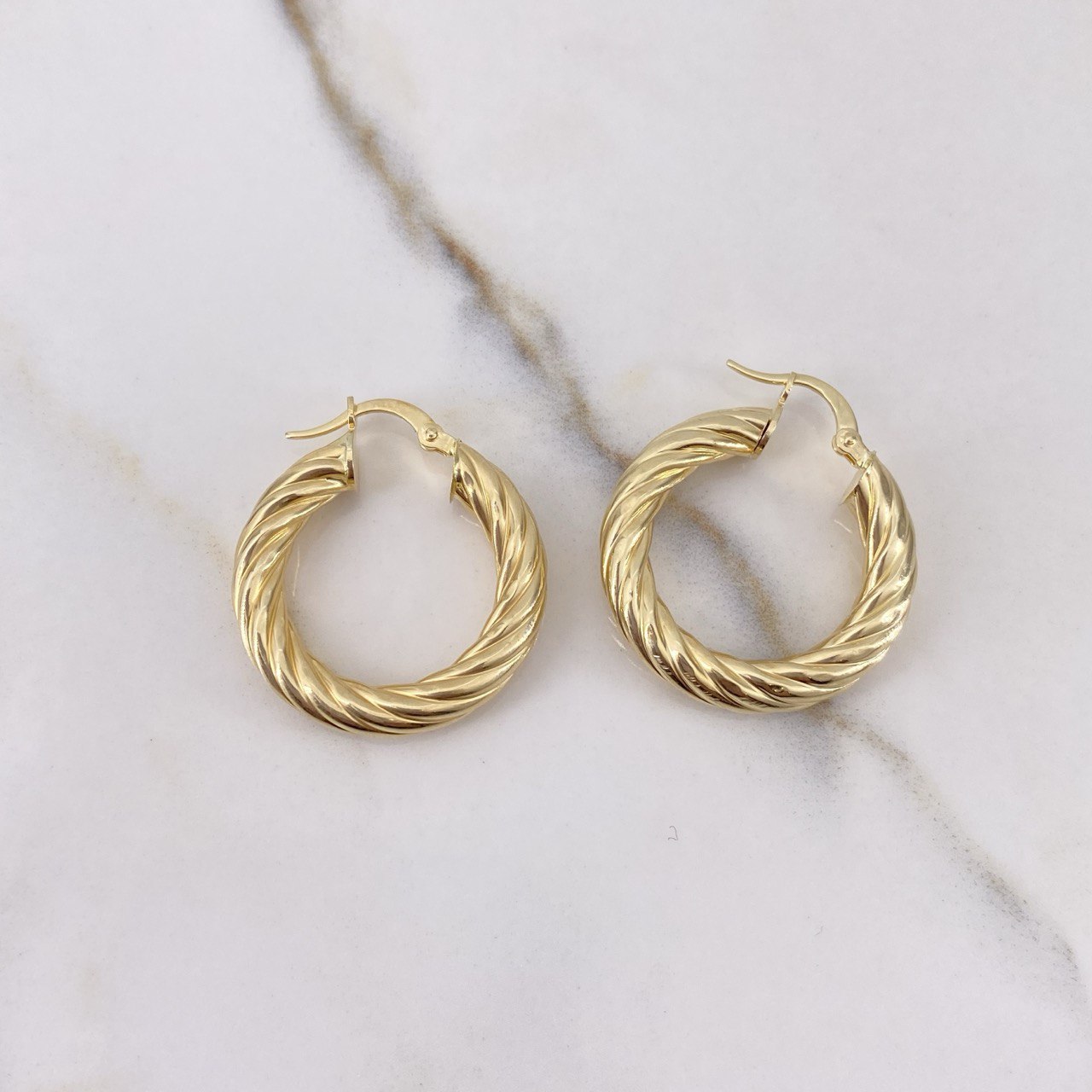 Candongas Emmi 4.4gr / 2.6cm / Espiral Oro Amarillo $