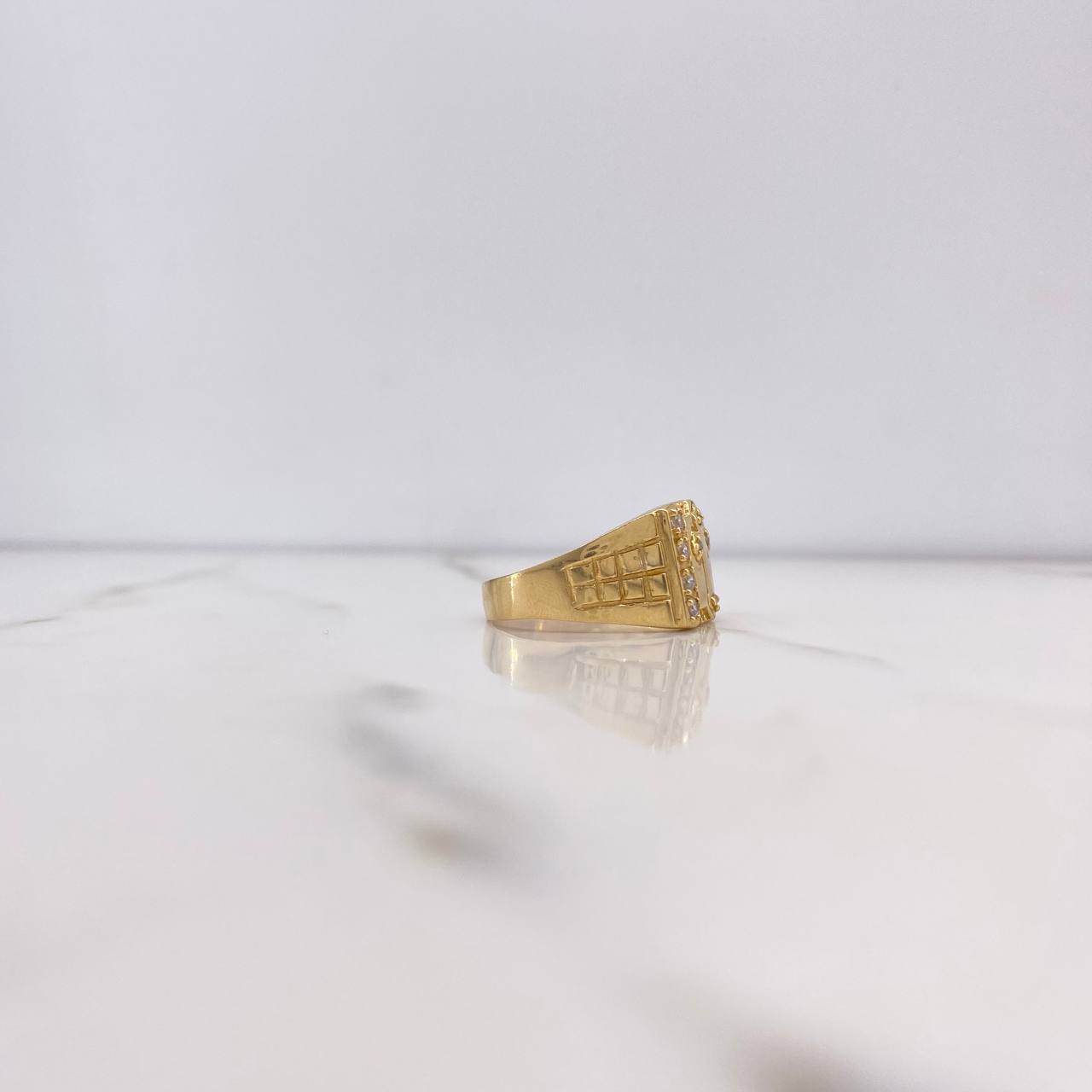 Anillo Sello Cruz Gotica  6.15gr / T11 / Circones Blancos Oro Amarillo$