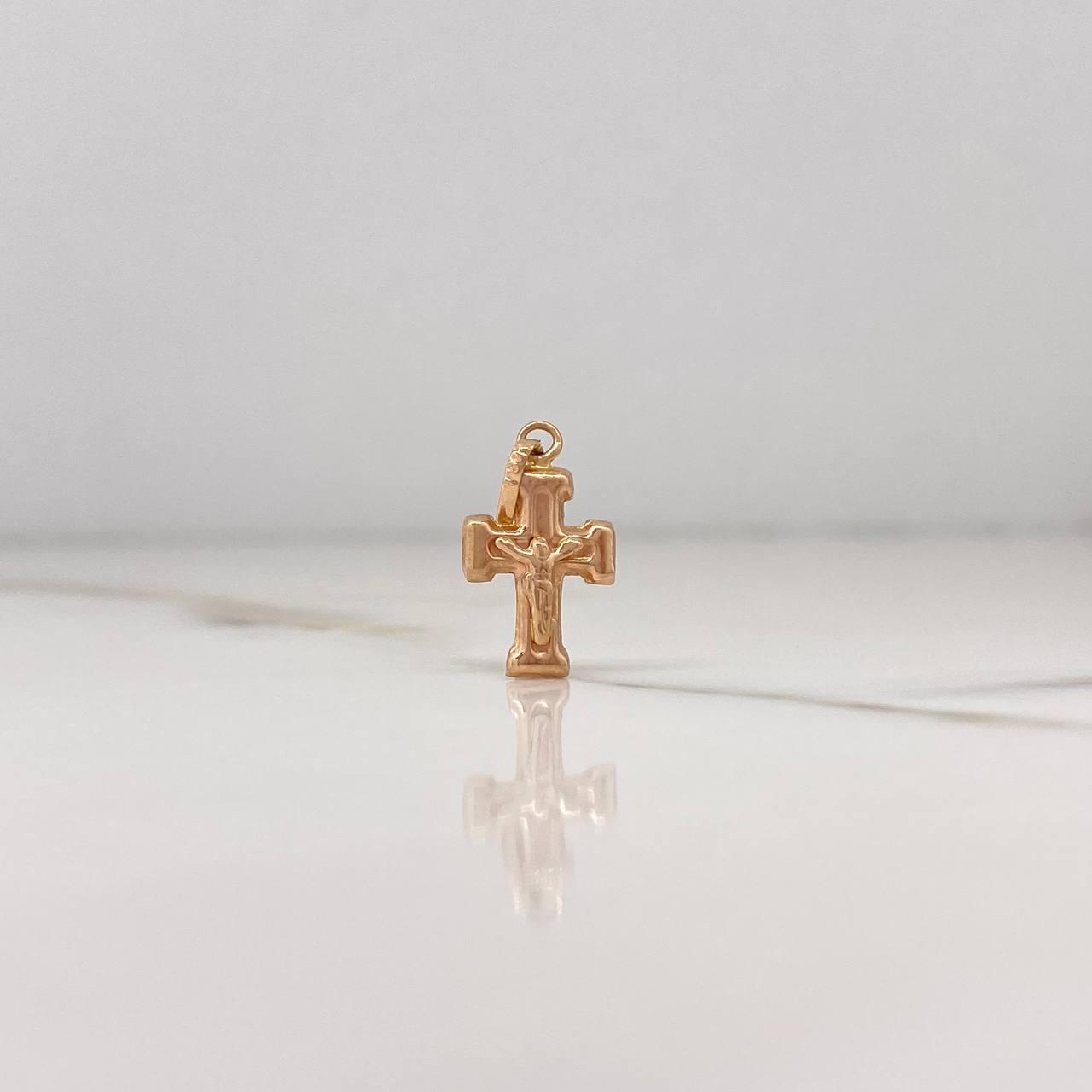 Dije Cruz Cristo Romana 0.5gr / 2cm / Lisa Oro Rosa $