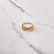 Anillo Linea Cruzada 2.45gr / T7 1/4 / Circones Blancos Oro Amarillo $