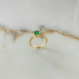 Anillo Solitario 2.15gr / 5 3/4 / 2.3cm / Curvo Esmeralda 70pts Seis Garras Oro Amarillo (Joya) $