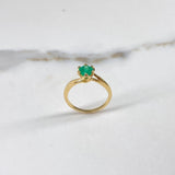 Anillo Solitario 2.15gr / 5 3/4 / 2.3cm / Curvo Esmeralda 70pts Seis Garras Oro Amarillo (Joya) $