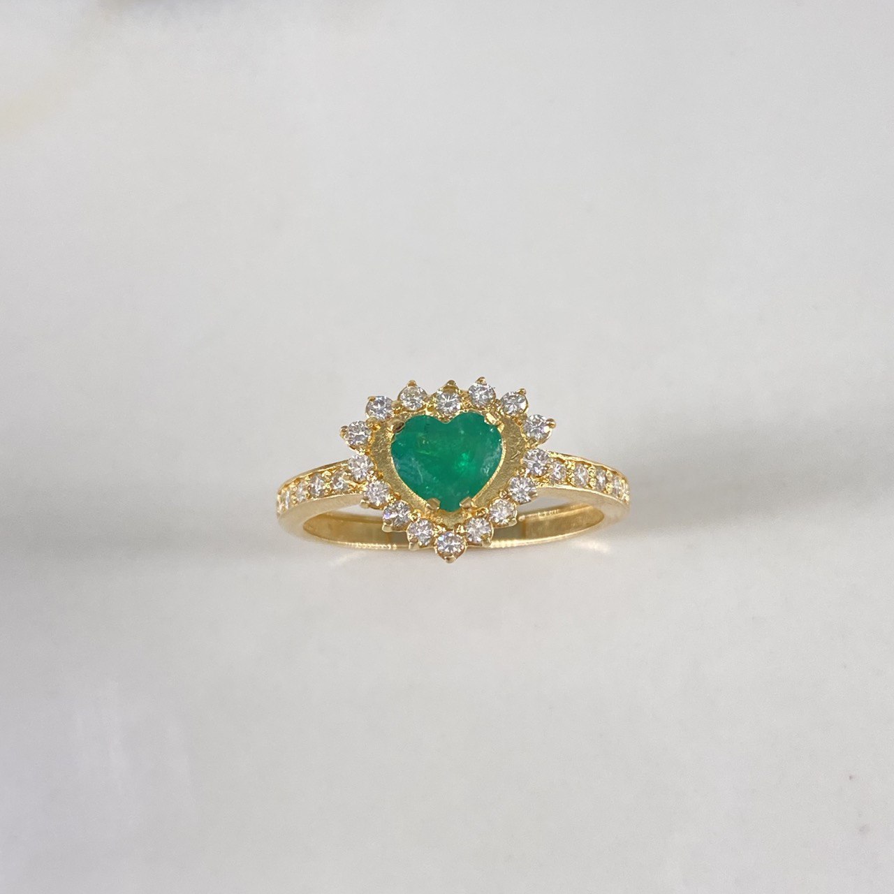 Anillo Corazon 3,3gr, Talla 8,5, Oro 18K Nacional – Napoleone Joyas