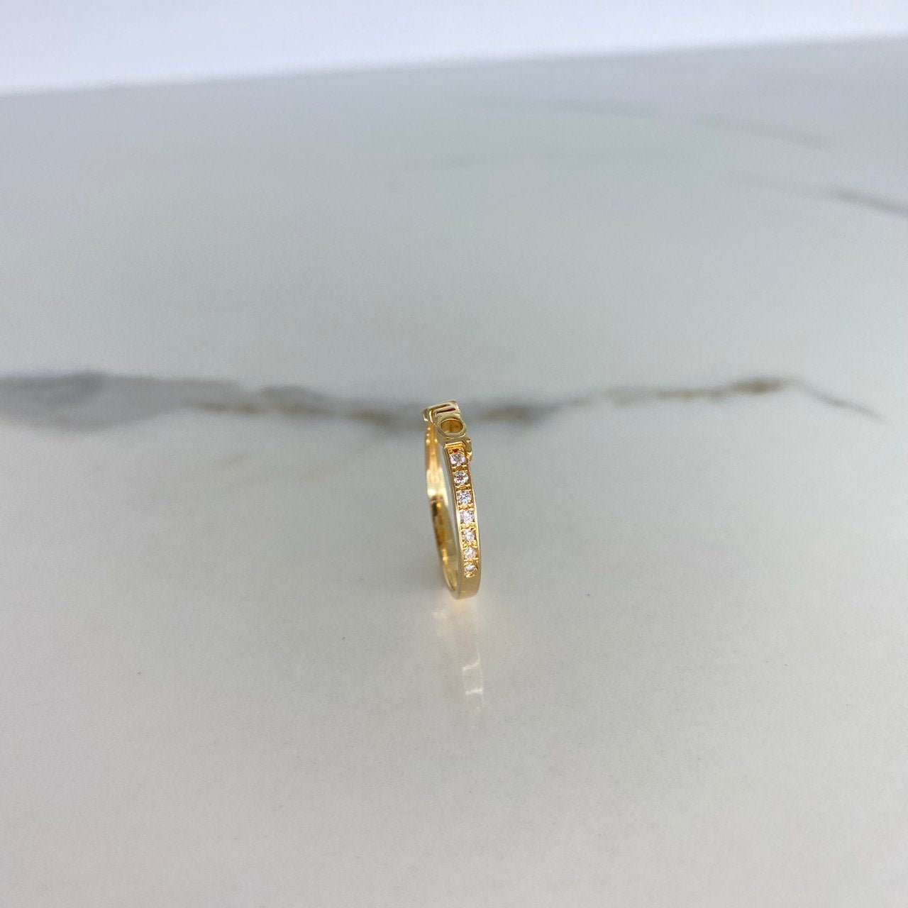 Anillo Amor 1.5gr / T6 1/4 / Circones Blancos Oro Amarillo &