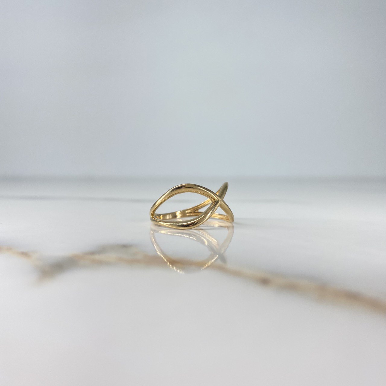 Anillo Infinito 2.25gr / T7 1/4 / Oro Amarillo &