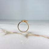 Anillo Solitario Flor 2.7gr / T6 1/4 / Circones Blancos Oro Amarillo &