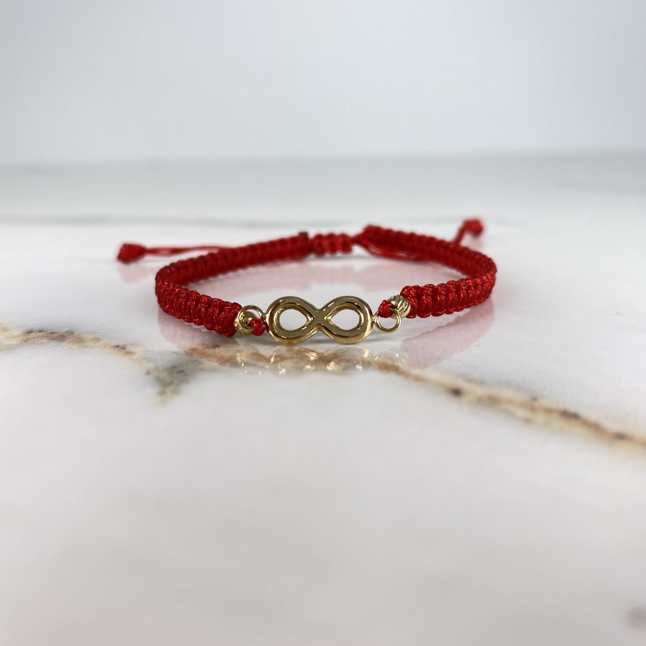 Pulsera Tejida Roja Infinito 0.53gr / 3mm Bolas Diamantadas Oro Amarillo &