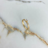 Anillo Solitario Churumbela 2.5gr / T7 3/4 / Circones Blancos Oro Amarillo &