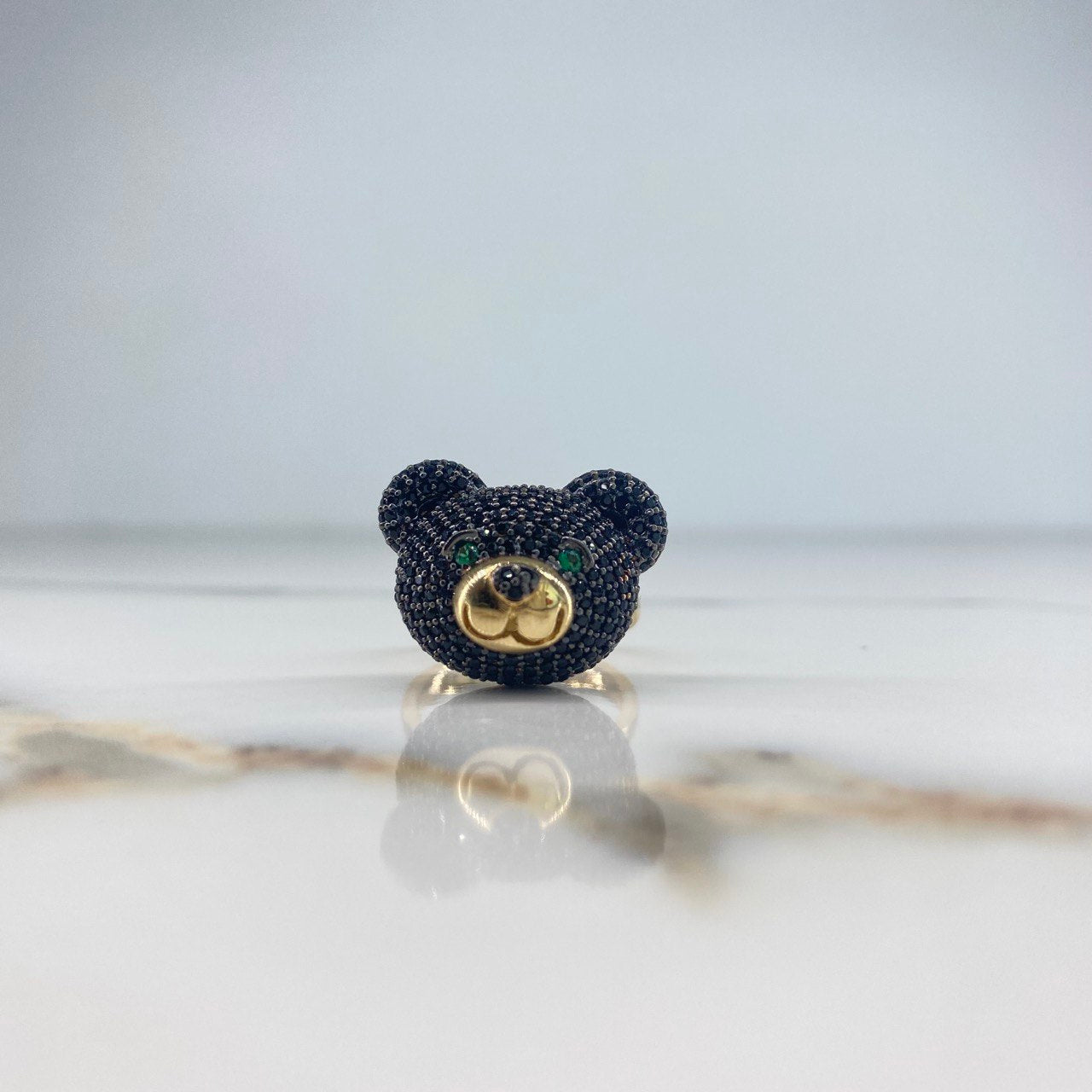 Anillo Oso  8.3gr / T7 1/4 / Circones Negros Verdes Oro Amarillo &