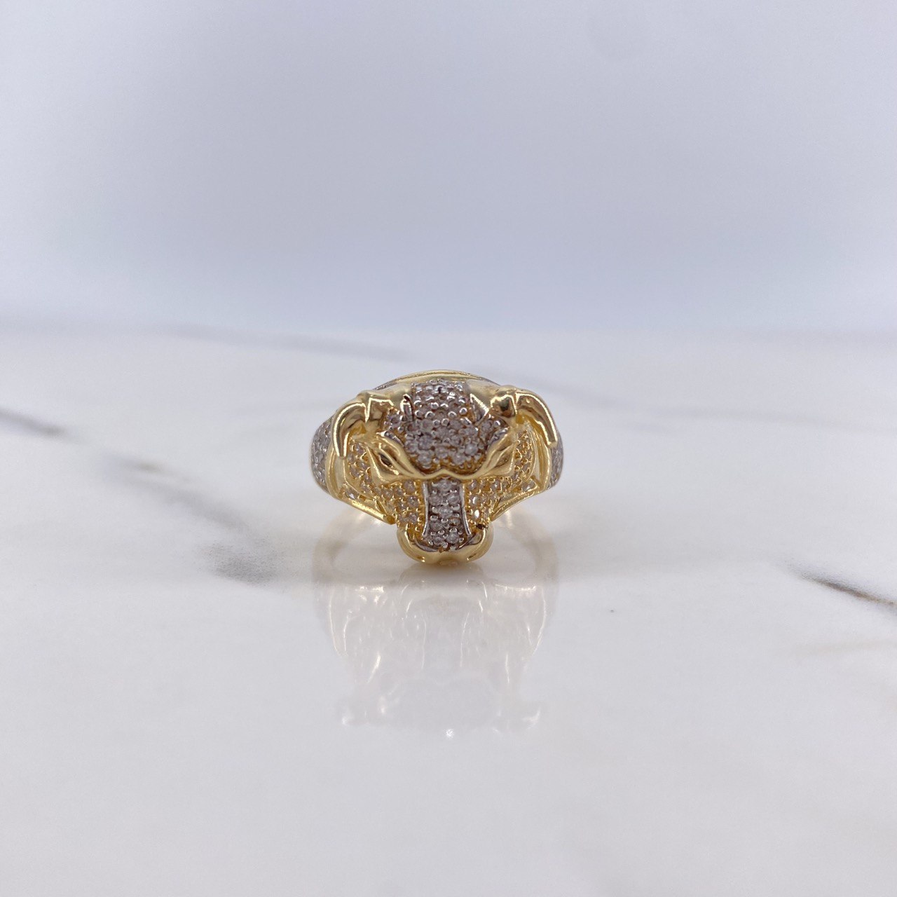 Anillo Toro 9.35gr / T9 1/4 / Circones Blancos Negros Oro Amarillo $