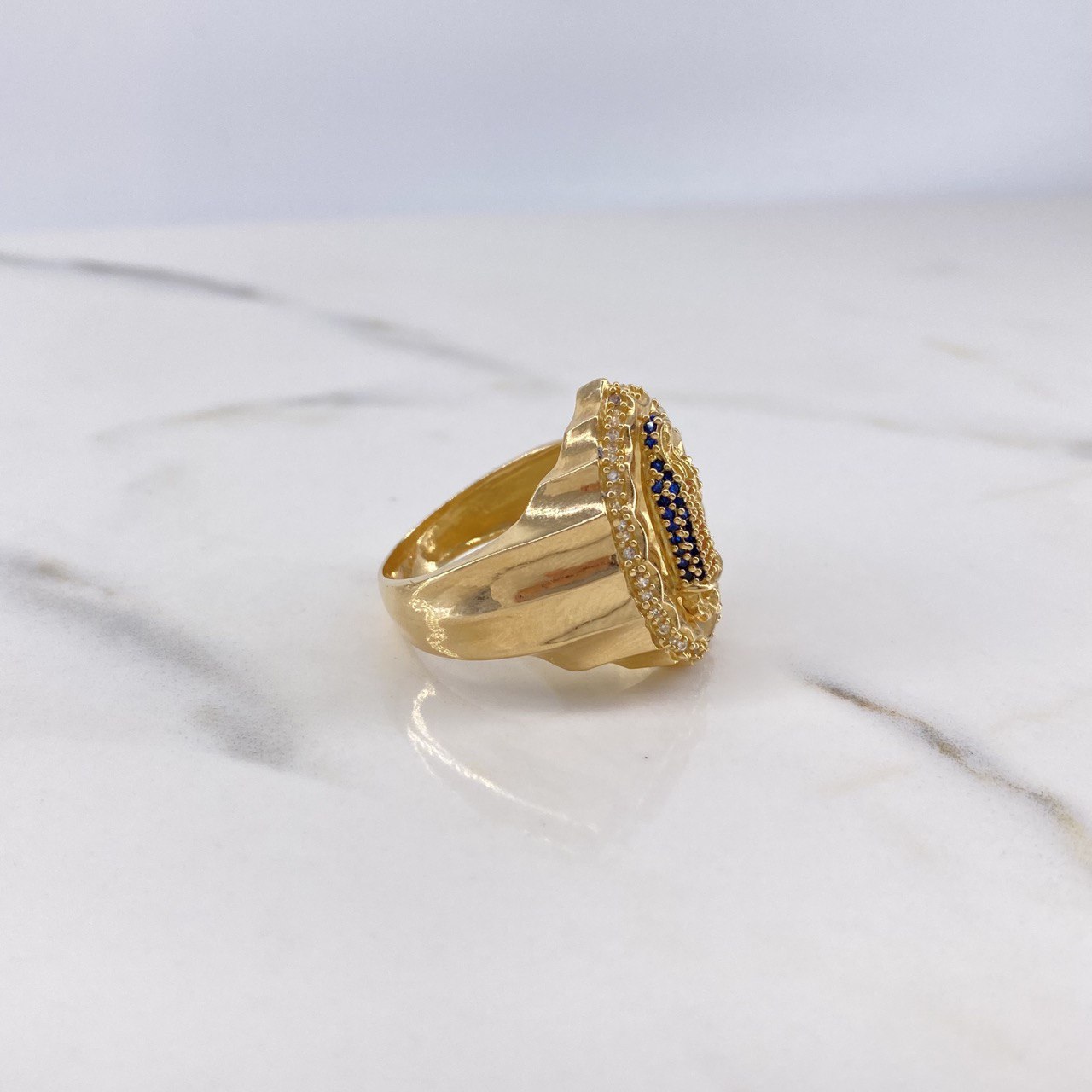 Anillo Virgen Guadalupe 10gr / T10 1/4 / Circones Azules-Blanco-Fucsias Oro Amarillo $