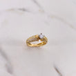 Anillo Solitario Churumbela 4.55gr / T5 3/4 / Circones Blancos Dos Oros Amarillo Blanco $