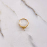 Anillo Solitario Entrelazado 2.2gr / T5  / Circones Blancos Oro Amarillo $