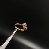 Anillo Rombo 2.25gr / T6 1/2 / Solitario Circones Blancos Morado Oro Amarillo&