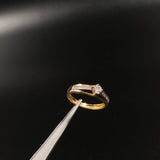 Anillo Arco Linea  1.9gr / T6 1/4 / Solitario Circones Blancos  Oro Amarillo&