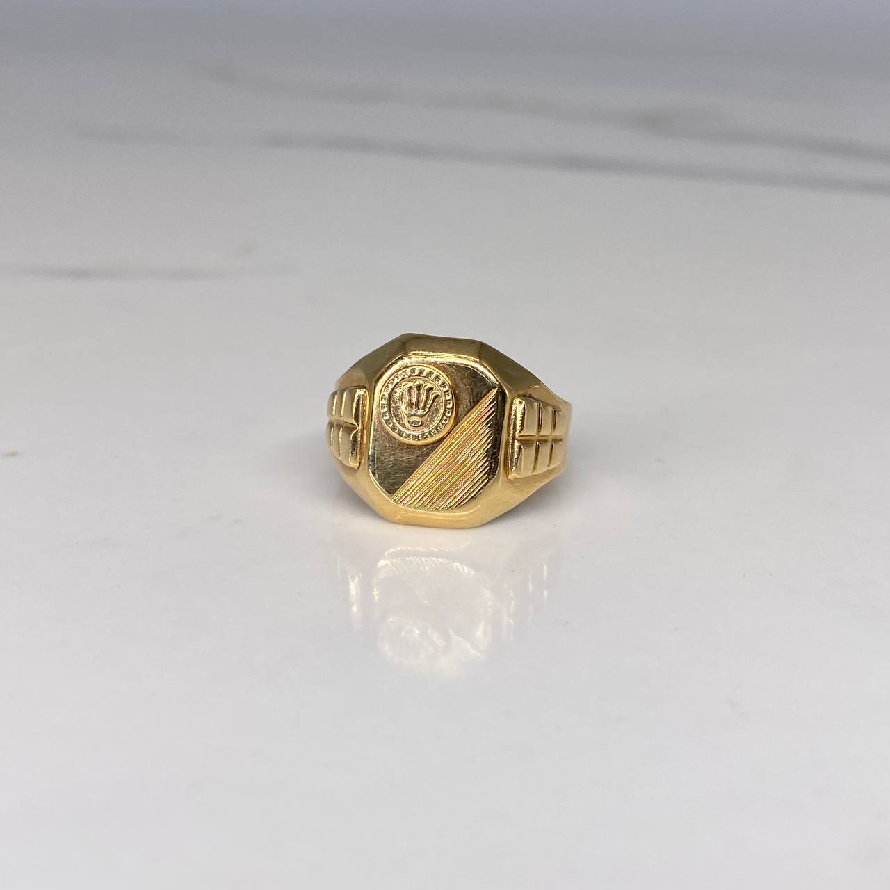 Anillo Sello RX 3.7gr / T9 1/2 Liso Oro Amarillo$