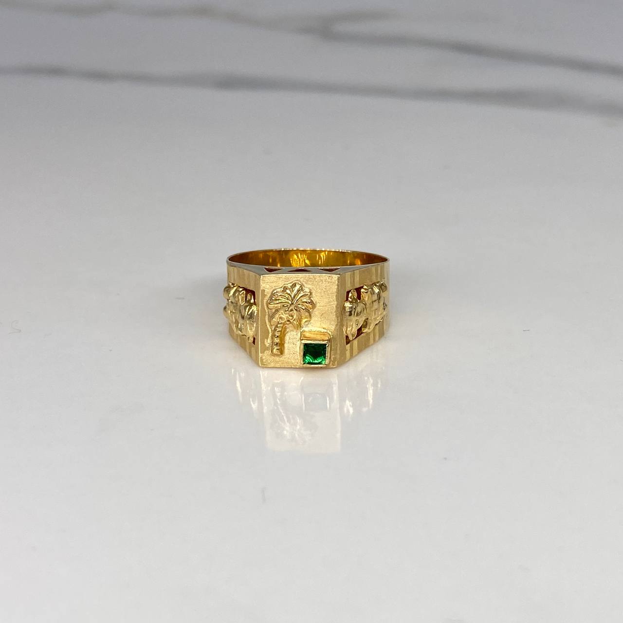 Anillo Sello Palma  3.95gr / T9 1/2 Circon Verde  Oro Amarillo$