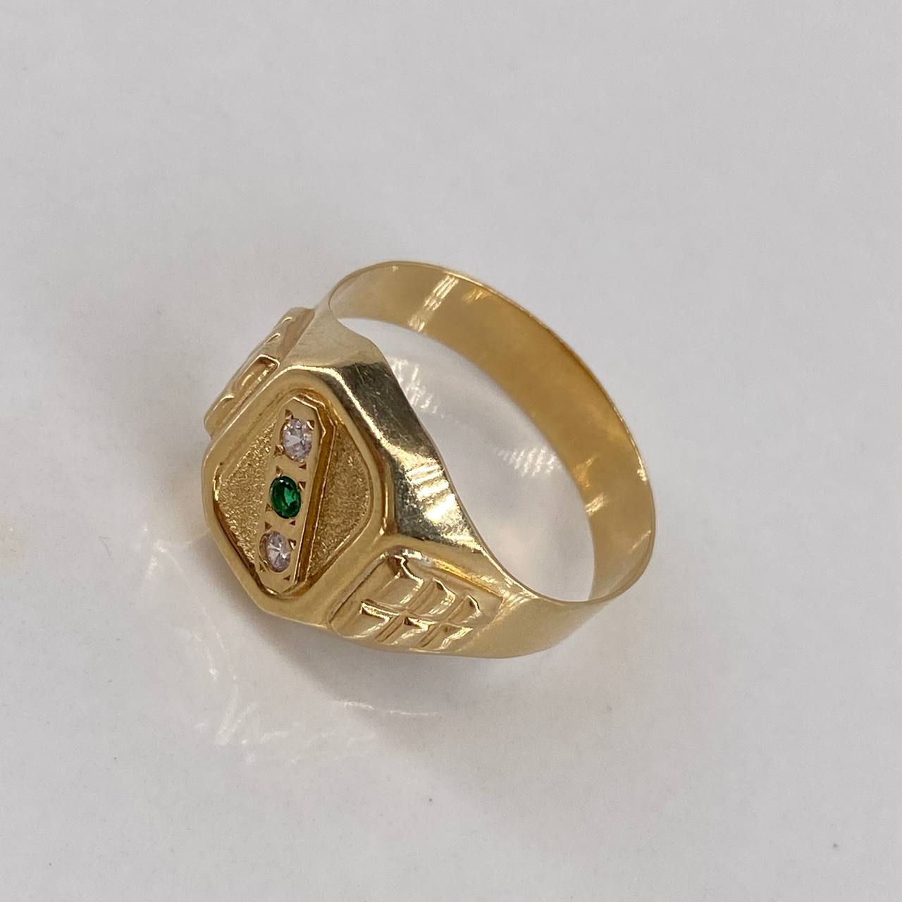 Anillo Trinity 4.05gr / T12 1/4 Circones Blancos Verdes Oro Amarillo$