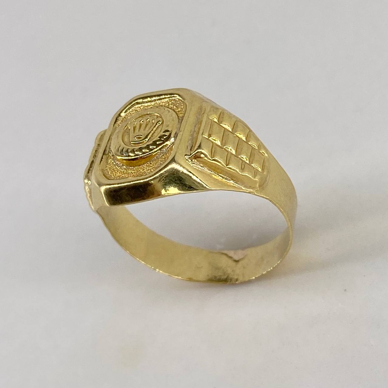 Anillo Sello RX 4.05gr / T9 / Punteado  Oro Amarillo$