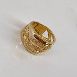 Anillo Banda Cruzada  6.2gr / T5 1/2 Circones Blancos  Oro Amarillo$