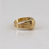 Anillo Sello Divino Niño  1.65gr / T5 1/4 / Relieve  Oro Amarillo$