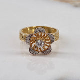 Anillo Flor Articulada  4.35gr / T6 3/4 / Solitario Circones Blancos  Dos Oros Amarillo Rosa$