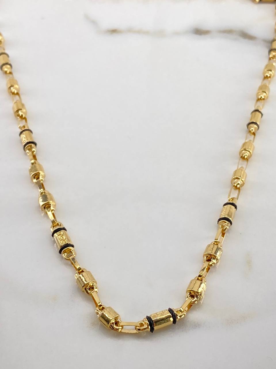 Cadena Rustica  14.2gr / 60cm / 4.1mm Barril Tribal Cauchos  Oro Amarillo$