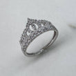 Anillo Tiara 15s  2.25gr / T4 1/2 / Circones Blancos  Oro Blanco$