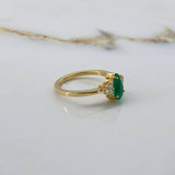 Anillo Gota 3.5gr / T6 1/2  / Solitario 1.5 Kt Esmeralda- 12 Pts Diamantes Oro Amarillo (Joya)$