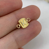 Herraje Marco Letra K  0.35gr / 1.5cm / Liso  Oro Amarillo $