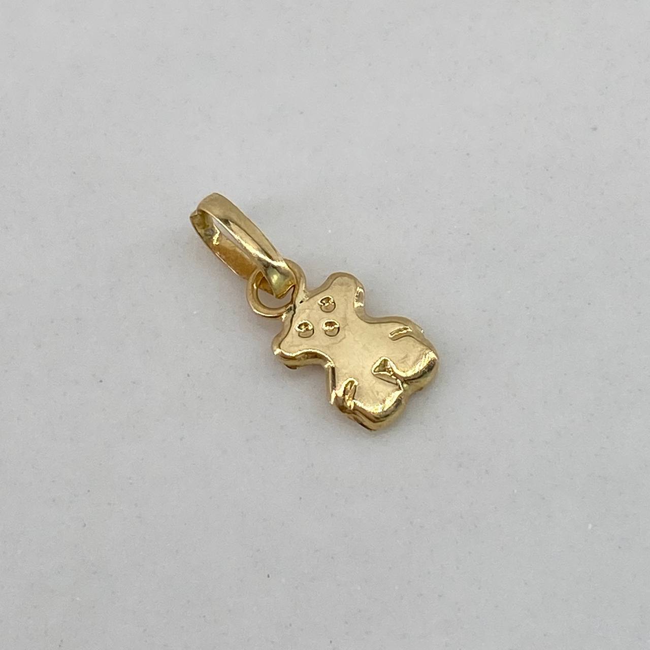 Dije Oso Ts  0.2gr / 1cm / Liso  Oro Amarillo $