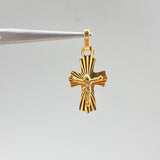 Dije Cruz Cristo  0.85gr / 2cm / Diamantado  Oro Amarillo &