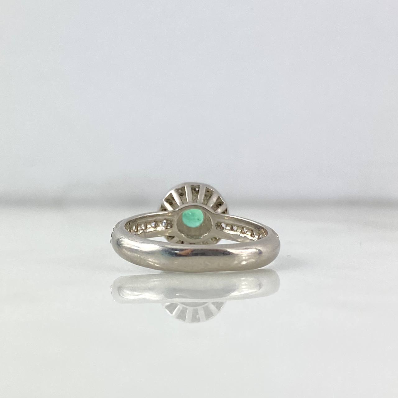 Solitario Halo Elevado T7 Anillo Esmeralda 45pts Circones Blancos Plata 925 (Joya)