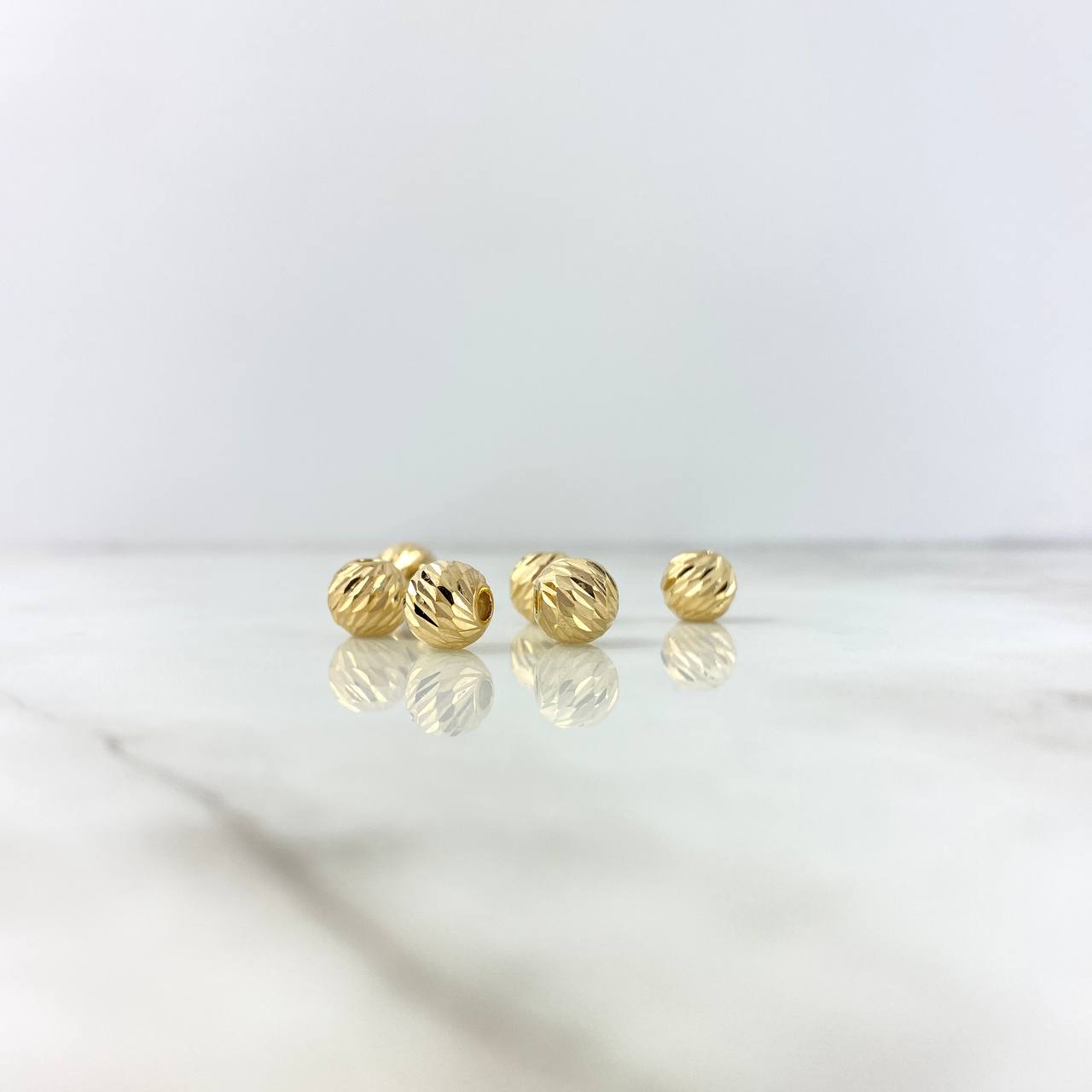 Bola Diamantada 0.6gr / 8mm Oro Amarillo ©