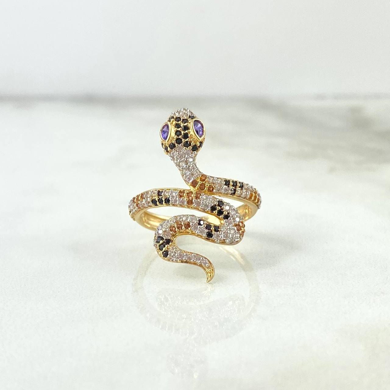 Anillo Serpiente 5.05gr / T7 1/4 / Circones Blancos Negros Cafes Ojos Morados Oro Amarillo