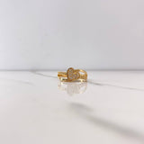 Anillo Corazon Lineas Cruzadas 4.1gr / T7 1/4 / Circones Blancos Oro Amarillo $