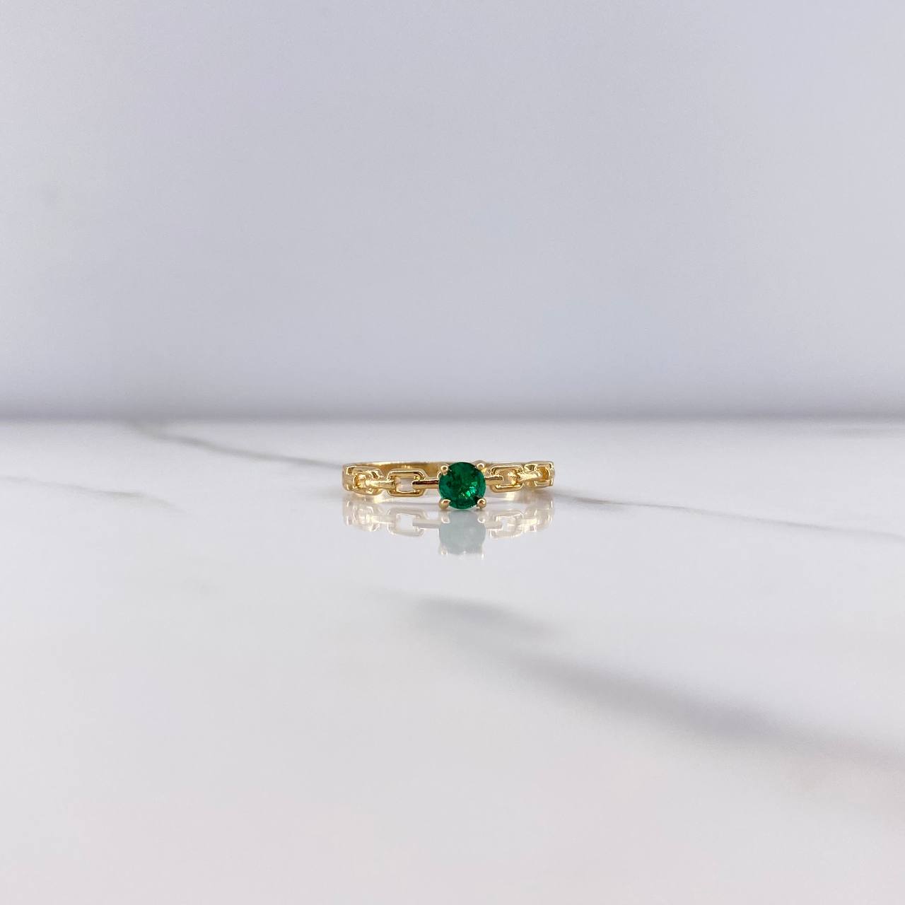 Anillo Solitario Cadena 1.75gr / T7 1/2 / Circon Verde Oro Amarillo &