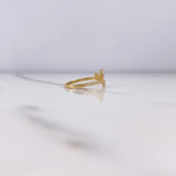 Anillo Tiara 1.7gr / T7 1/4 / Circones Blancos Oro Amarillo $