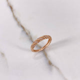 Anillo Espiral 2.35gr / T5 1/2 / Circones Blancos Oro Rosa $